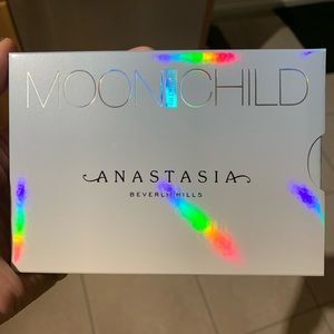 Anastasia Moonchild Glow Kit